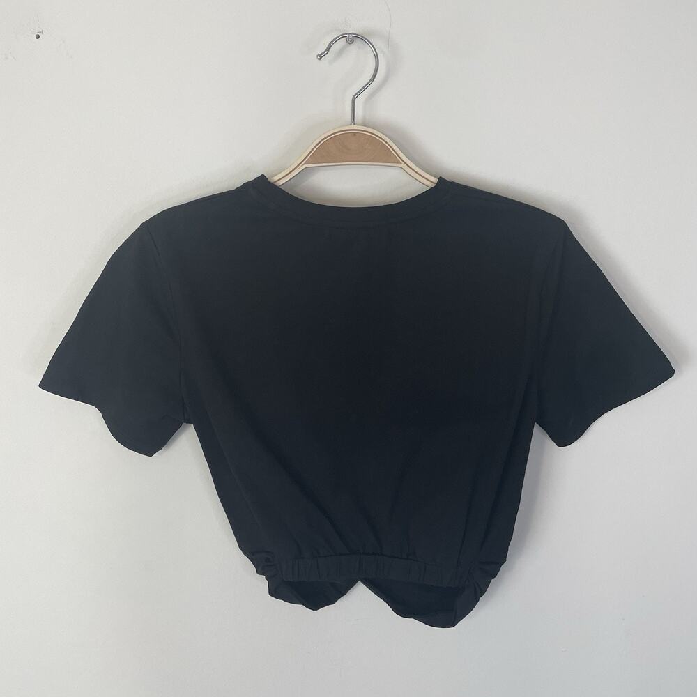 Petal & Pup Black Crop Top - Picture 5 of 12